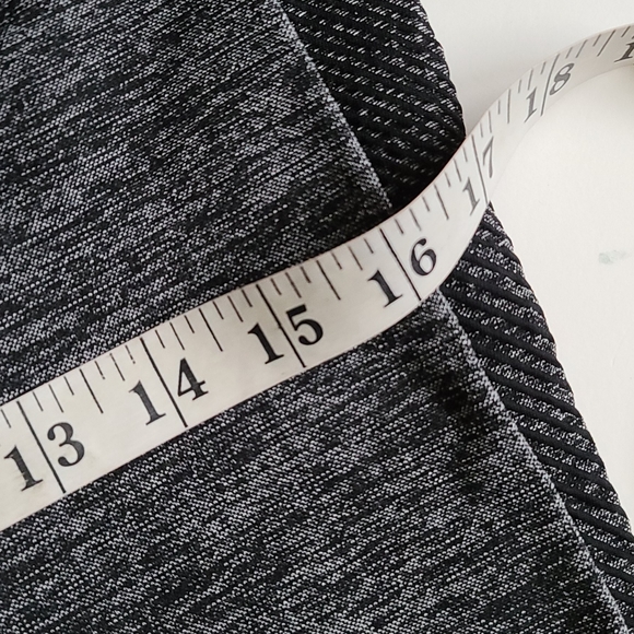 Fabletics seamless leggings size large - Picture 9 of 10